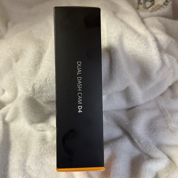 Kingslim D4 Dual Dash Camera - Black - Picture 4 of 5